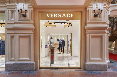 how many versace stores are there in the world|versace store locations.